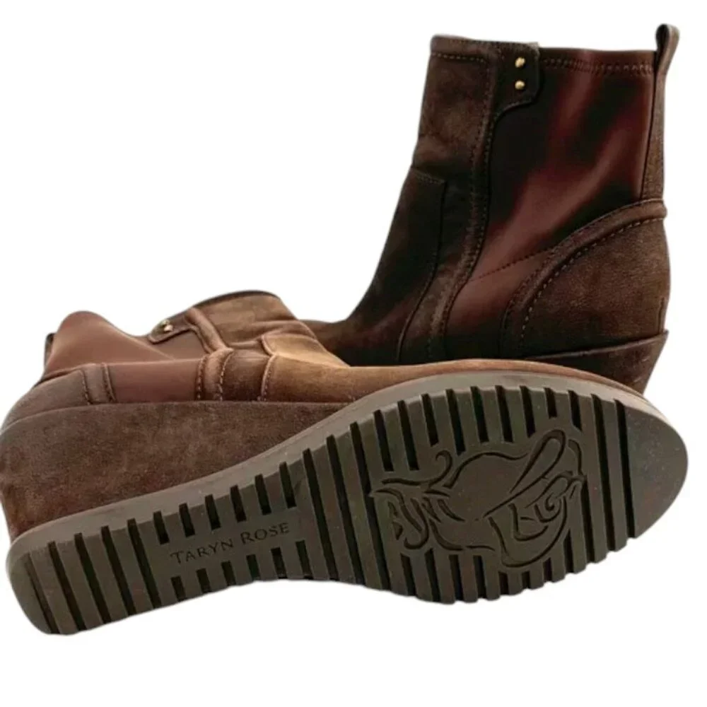 TARYN‎ ROSE Beula Cocoa Nubuck Zip Wedge Booties